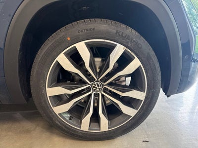 2023 Volkswagen Atlas 3.6L V6 SEL Premium R-Line
