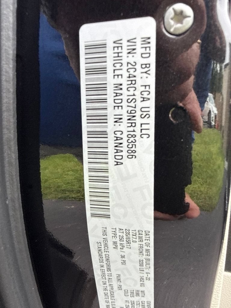 2022 Chrysler Pacifica Hybrid Limited