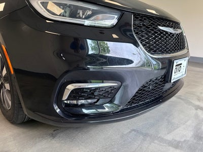 2022 Chrysler Pacifica Hybrid Limited