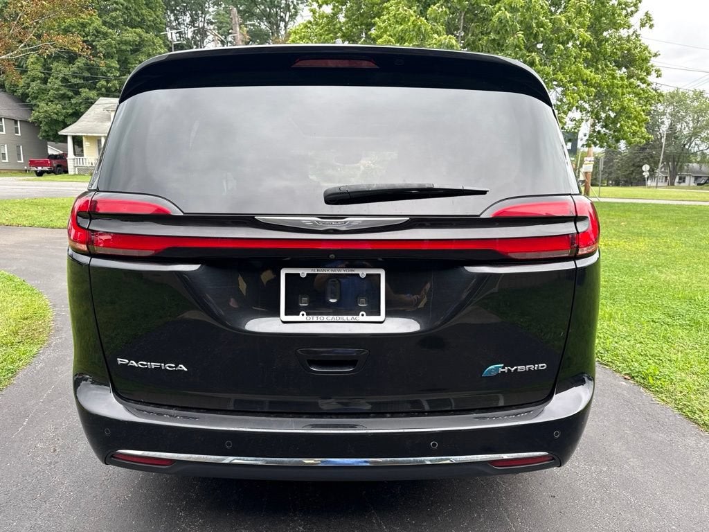 2022 Chrysler Pacifica Hybrid Limited