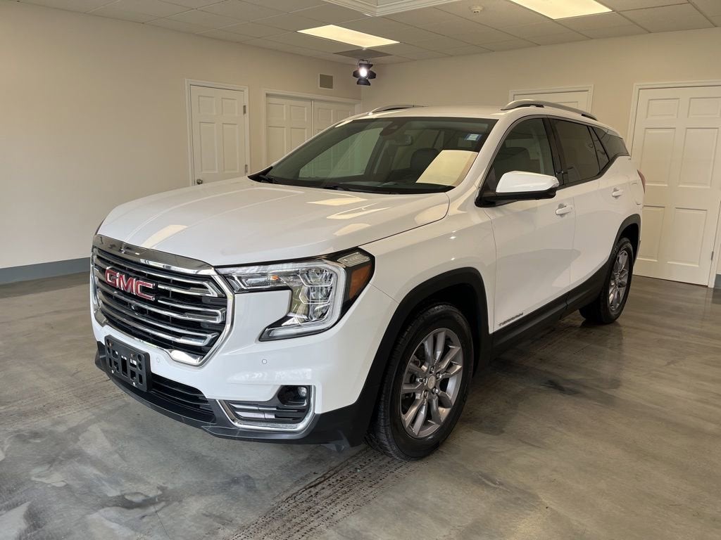 2022 GMC Terrain SLT