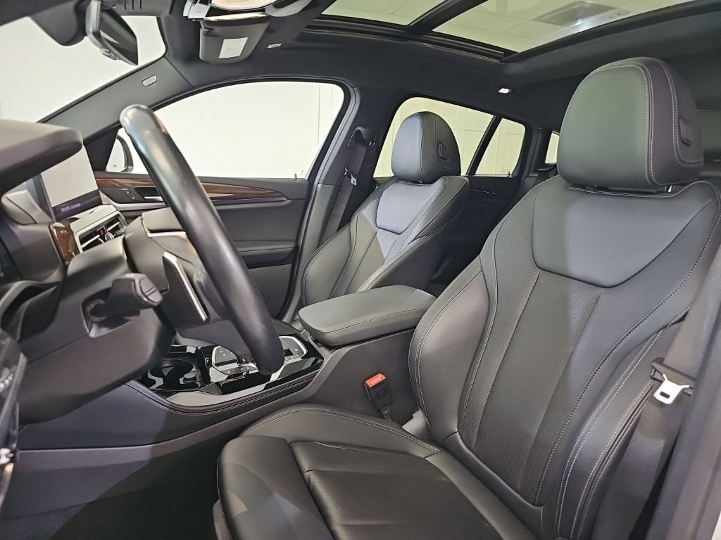2022 BMW X4 xDrive30i