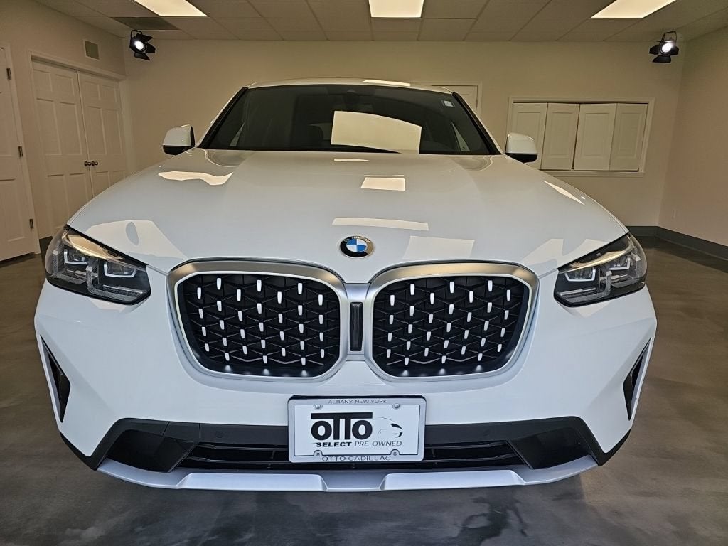 2022 BMW X4 xDrive30i