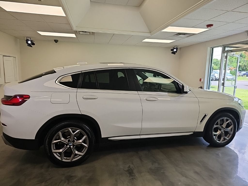 2022 BMW X4 xDrive30i