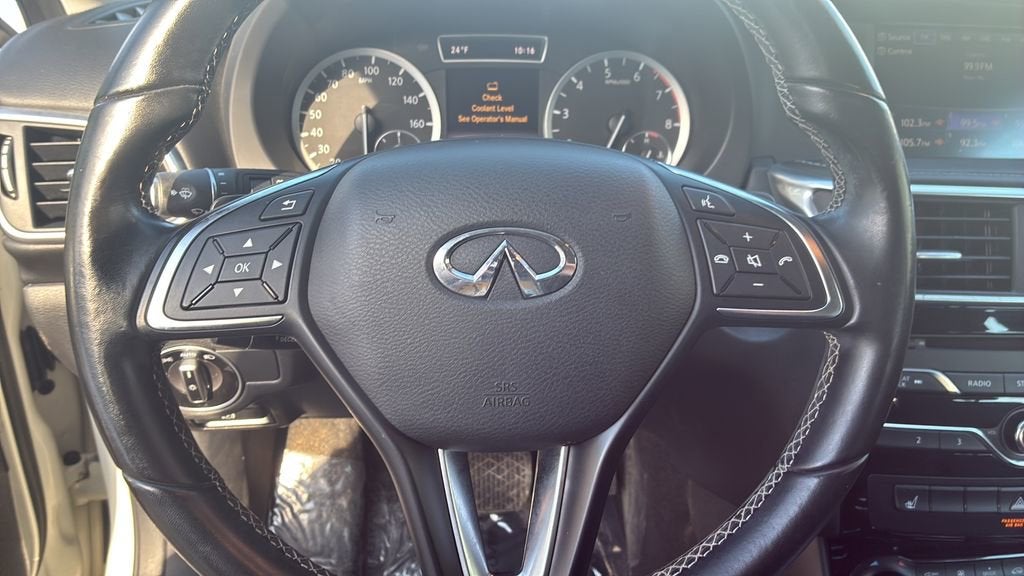 2018 INFINITI QX30 ESSENTIAL