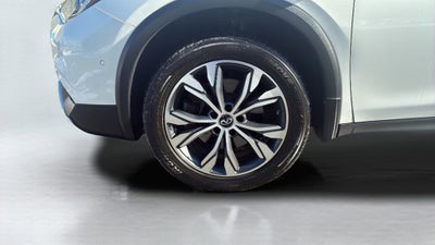 2018 INFINITI QX30 ESSENTIAL