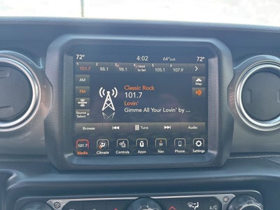 2023 Jeep Wrangler 4-Door Sahara 4x4