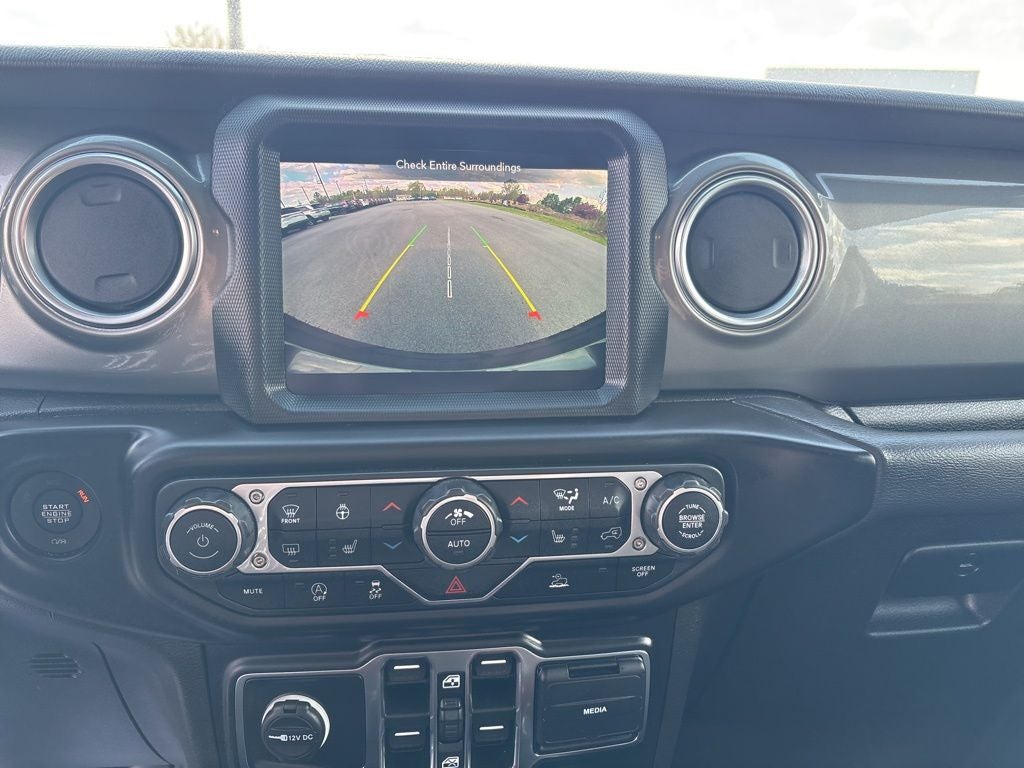 2023 Jeep Wrangler 4-Door Sahara 4x4