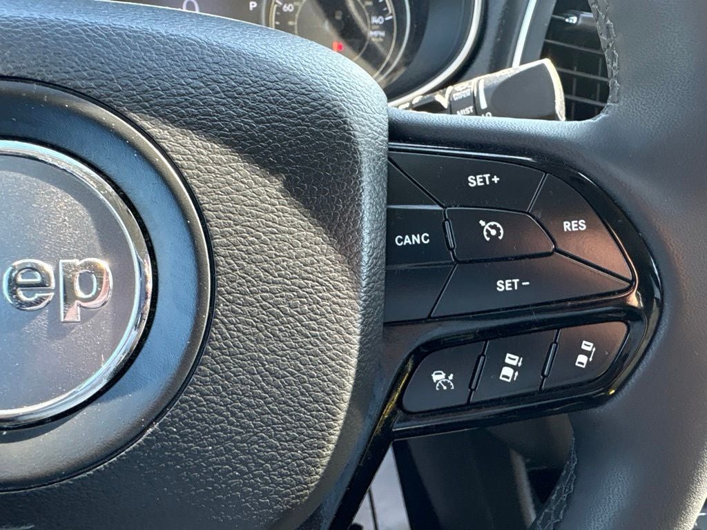 2023 Jeep Cherokee Altitude