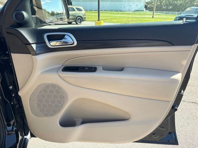 2019 Jeep Grand Cherokee Laredo E