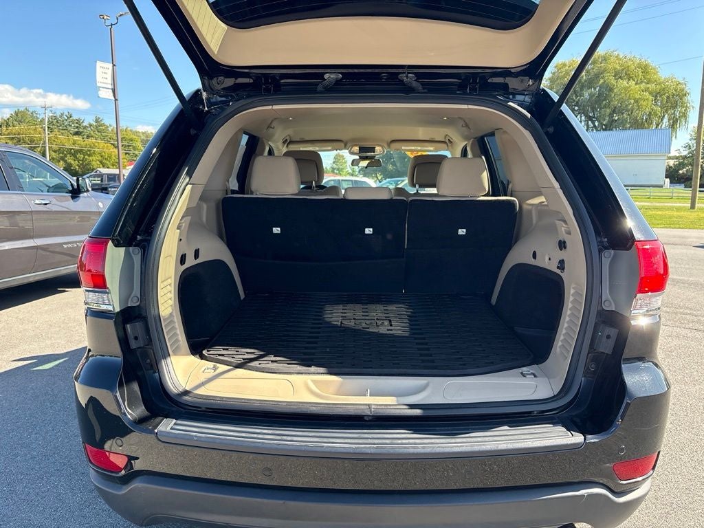 2019 Jeep Grand Cherokee Laredo E