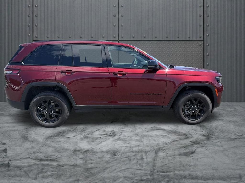 2025 Jeep Grand Cherokee Altitude X 4x4
