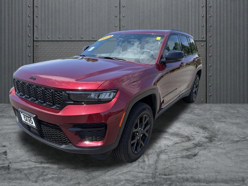 2025 Jeep Grand Cherokee Altitude X 4x4
