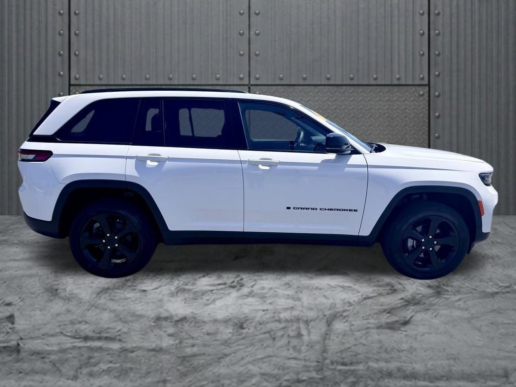 2023 Jeep Grand Cherokee Altitude 4x4