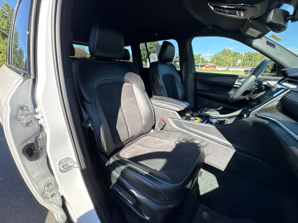 2023 Jeep Grand Cherokee Altitude X