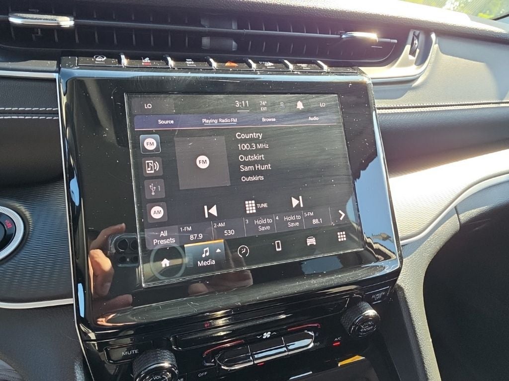 2023 Jeep Grand Cherokee Laredo