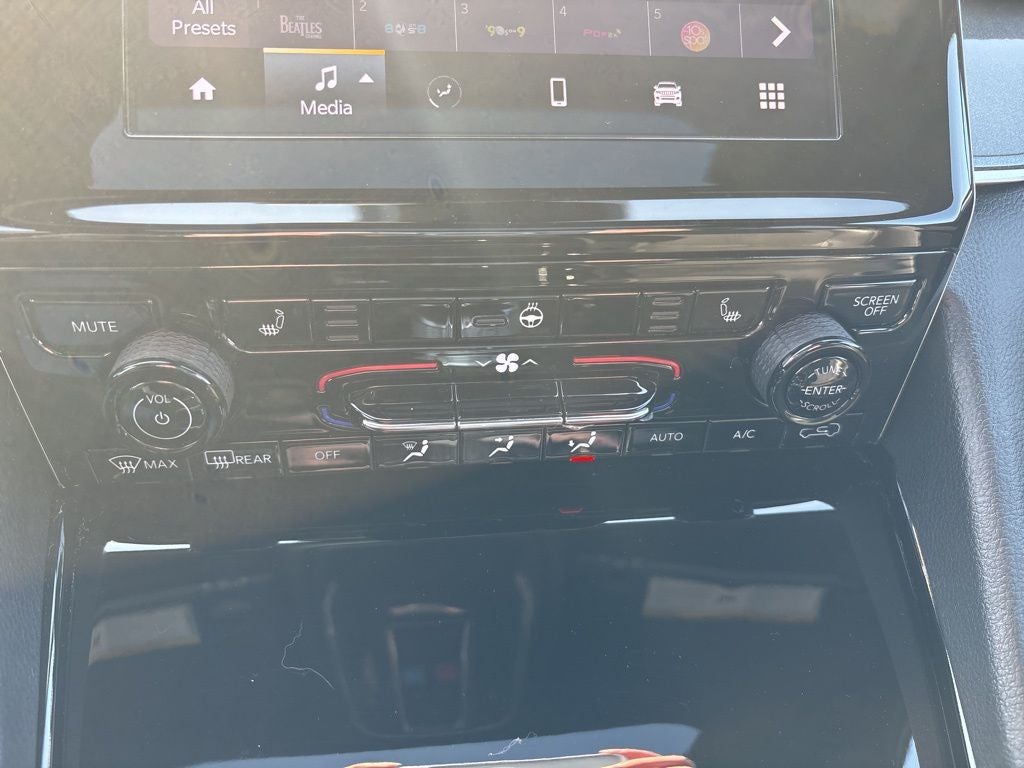 2023 Jeep Grand Cherokee Altitude 4x4