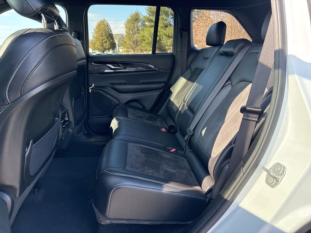 2023 Jeep Grand Cherokee Altitude 4x4