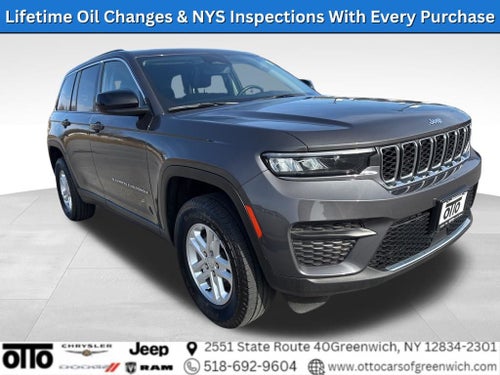 2023 Jeep Grand Cherokee Laredo 4x4