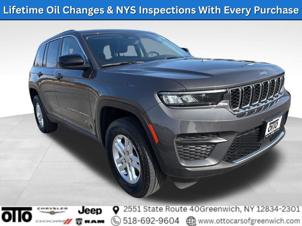 2023 Jeep Grand Cherokee Laredo 4x4
