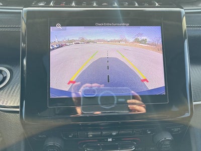 2023 Jeep Grand Cherokee Laredo 4x4