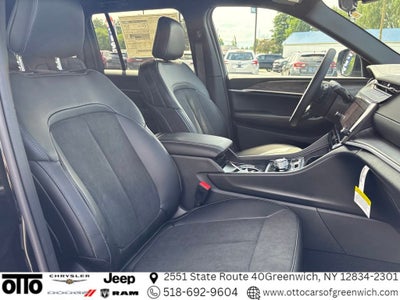 2026 Jeep Grand Cherokee GRAND CHEROKEE LAREDO ALTITUDE 4X4