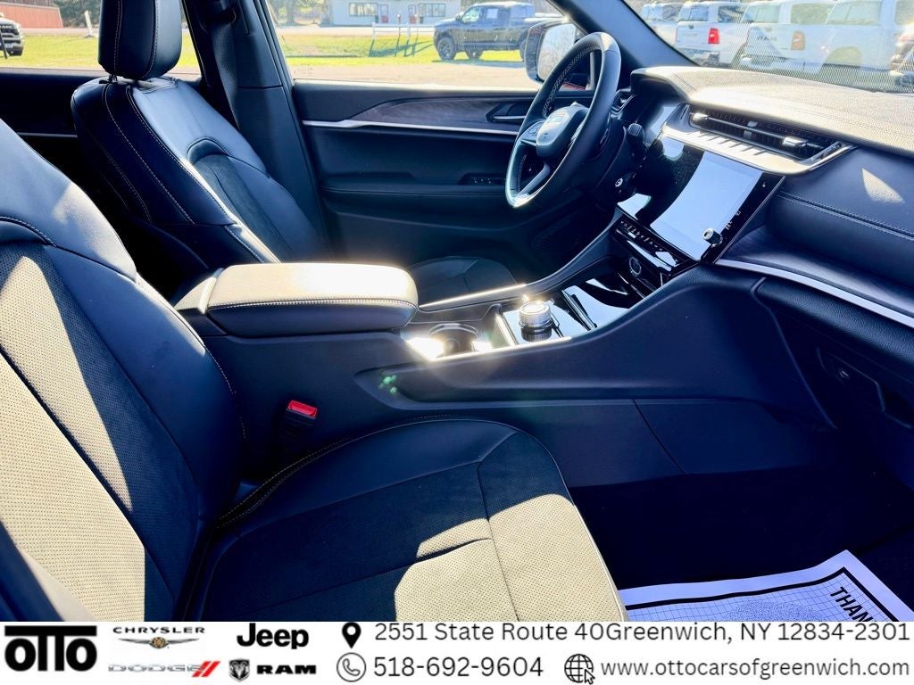 2026 Jeep Grand Cherokee GRAND CHEROKEE LAREDO ALTITUDE 4X4