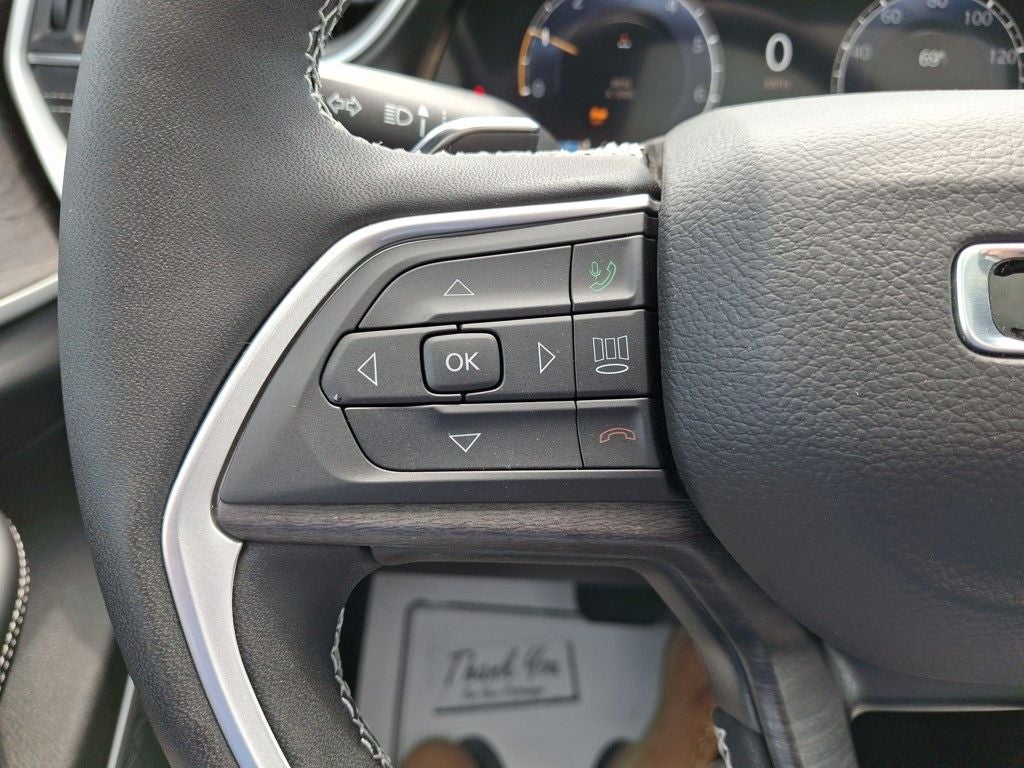 2025 Jeep Grand Cherokee GRAND CHEROKEE LIMITED 4X4