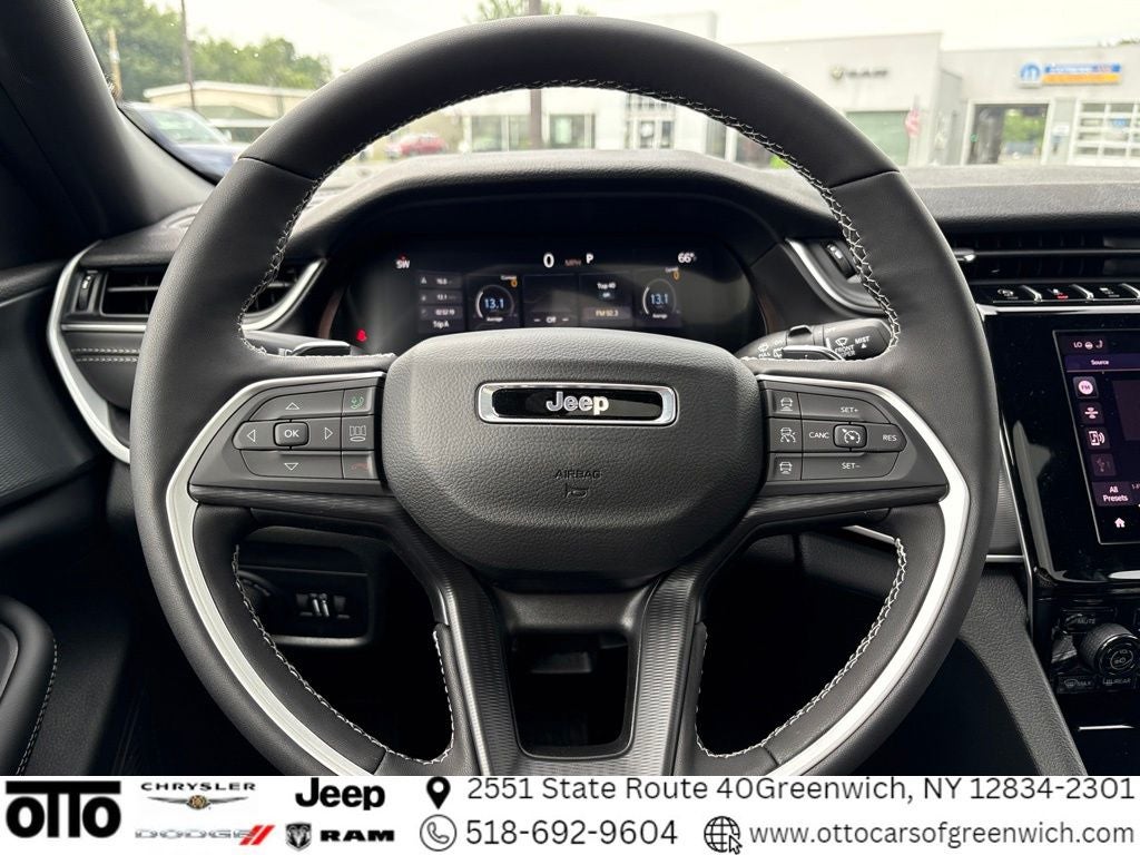 2026 Jeep Grand Cherokee GRAND CHEROKEE L LAREDO X 4X4