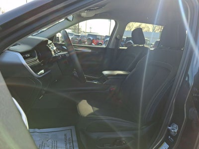 2022 Jeep Grand Cherokee L Laredo 4x4