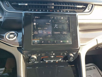 2022 Jeep Grand Cherokee L Laredo 4x4