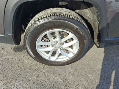 2022 Jeep Grand Cherokee L Laredo 4x4