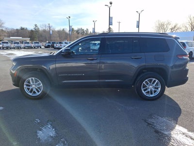 2022 Jeep Grand Cherokee L Laredo 4x4