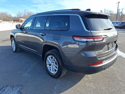 2022 Jeep Grand Cherokee L Laredo 4x4