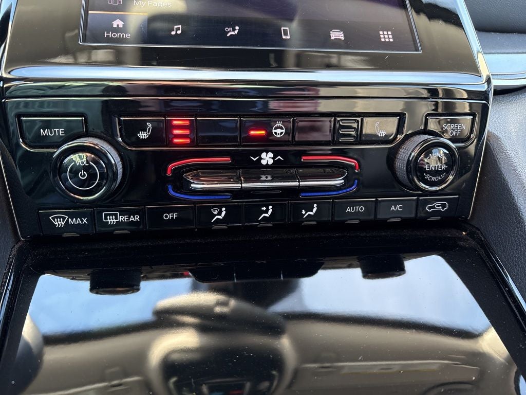 2022 Jeep Grand Cherokee L Laredo 4x4