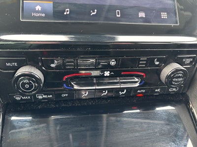 2022 Jeep Grand Cherokee L Laredo 4x4