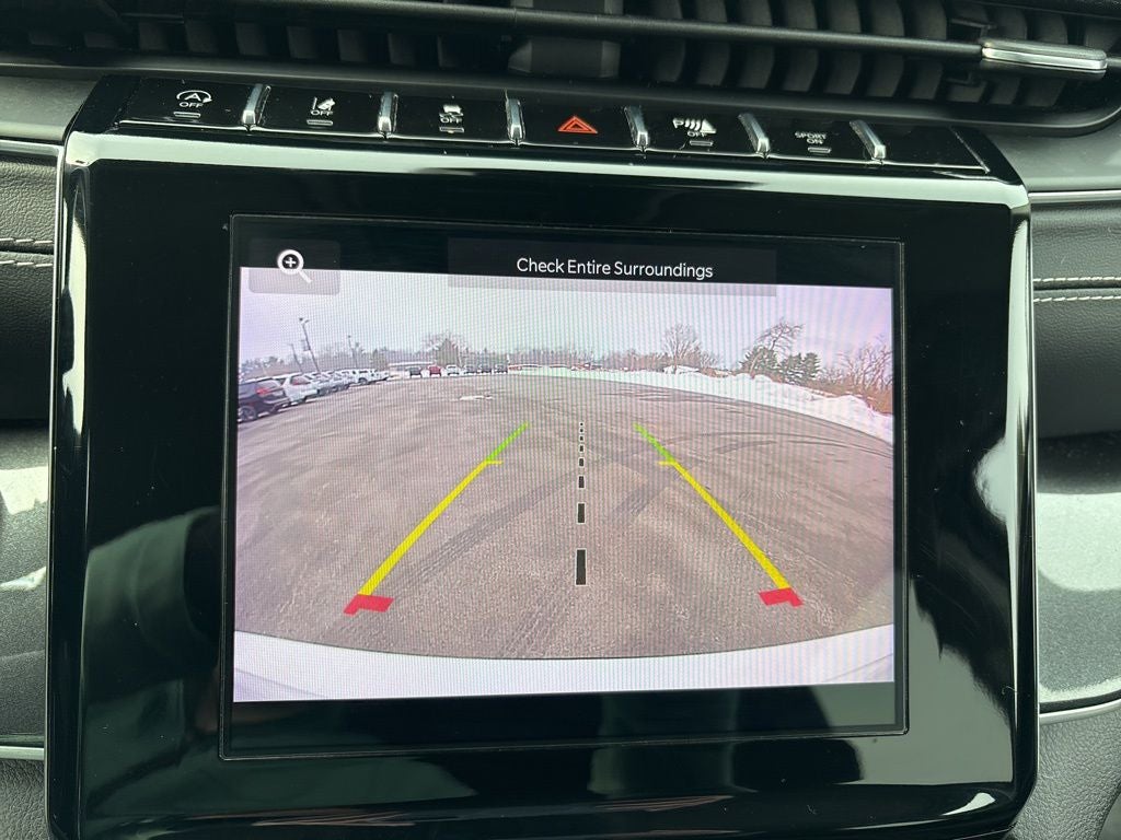 2022 Jeep Grand Cherokee L Laredo 4x4