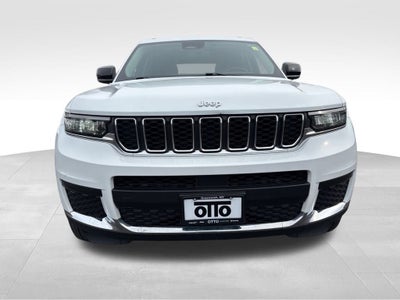 2022 Jeep Grand Cherokee L Laredo 4x4