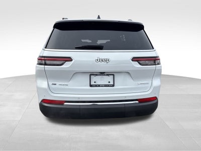 2022 Jeep Grand Cherokee L Laredo 4x4