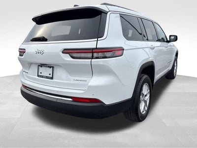 2022 Jeep Grand Cherokee L Laredo 4x4