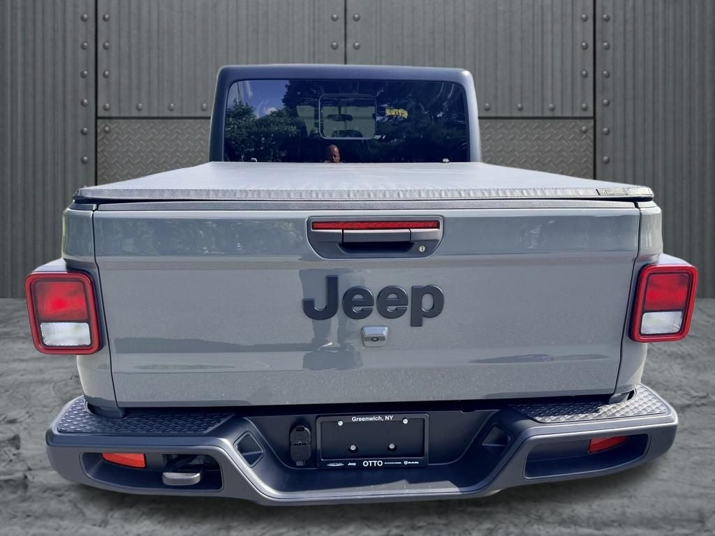 2022 Jeep Gladiator Willys Sport 4x4