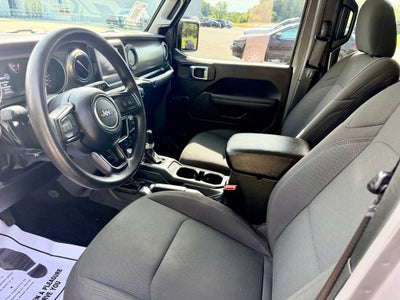 2022 Jeep Gladiator Willys Sport 4x4