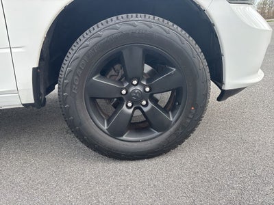 2019 RAM 1500 Classic Express Quad Cab 4x4 6'4' Box