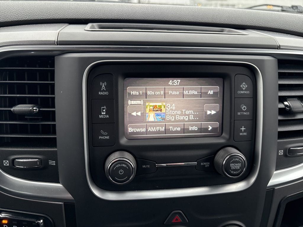 2022 RAM 1500 Classic Warlock Quad Cab 4x4 6'4' Box