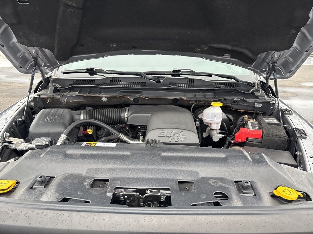 2022 RAM 1500 Classic Warlock Quad Cab 4x4 6'4' Box