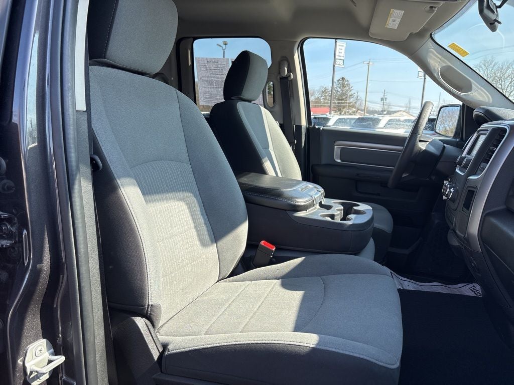 2024 RAM 1500 Classic SLT Quad Cab 4x4 6'4' Box