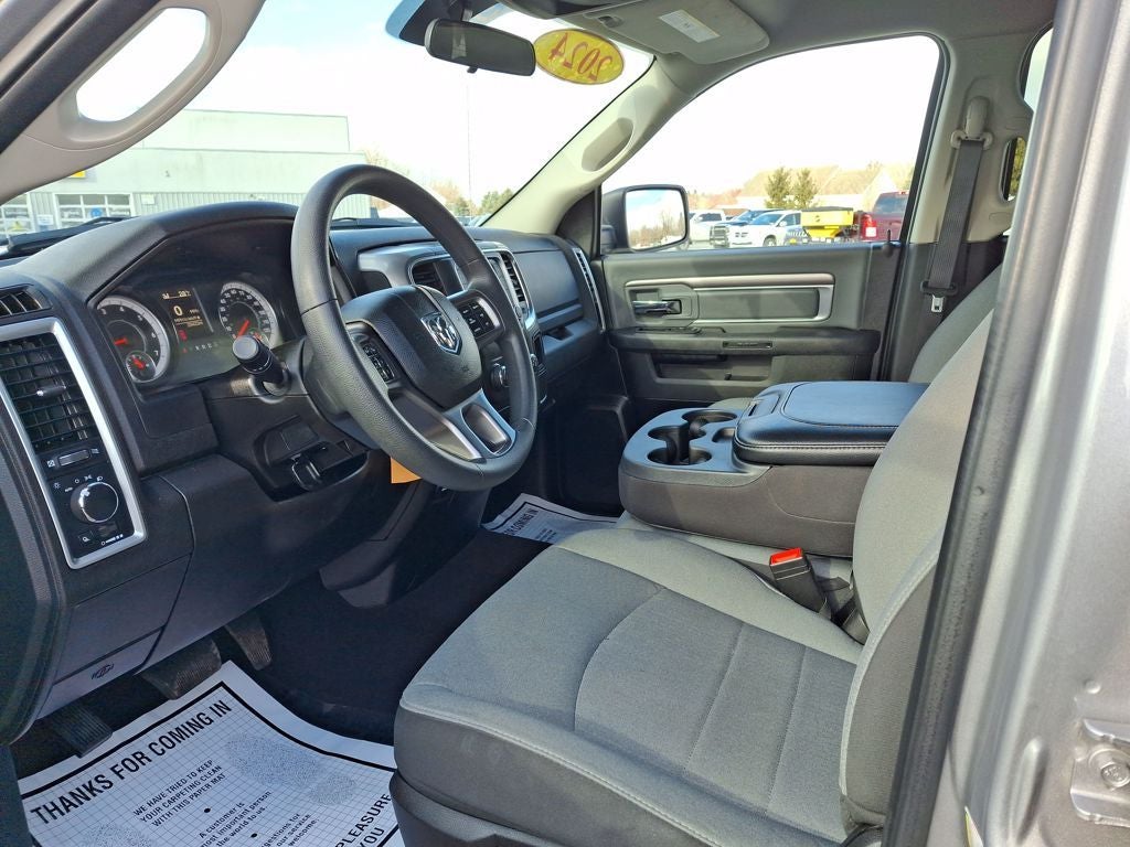 2024 RAM 1500 Classic SLT Quad Cab 4x4 6'4' Box