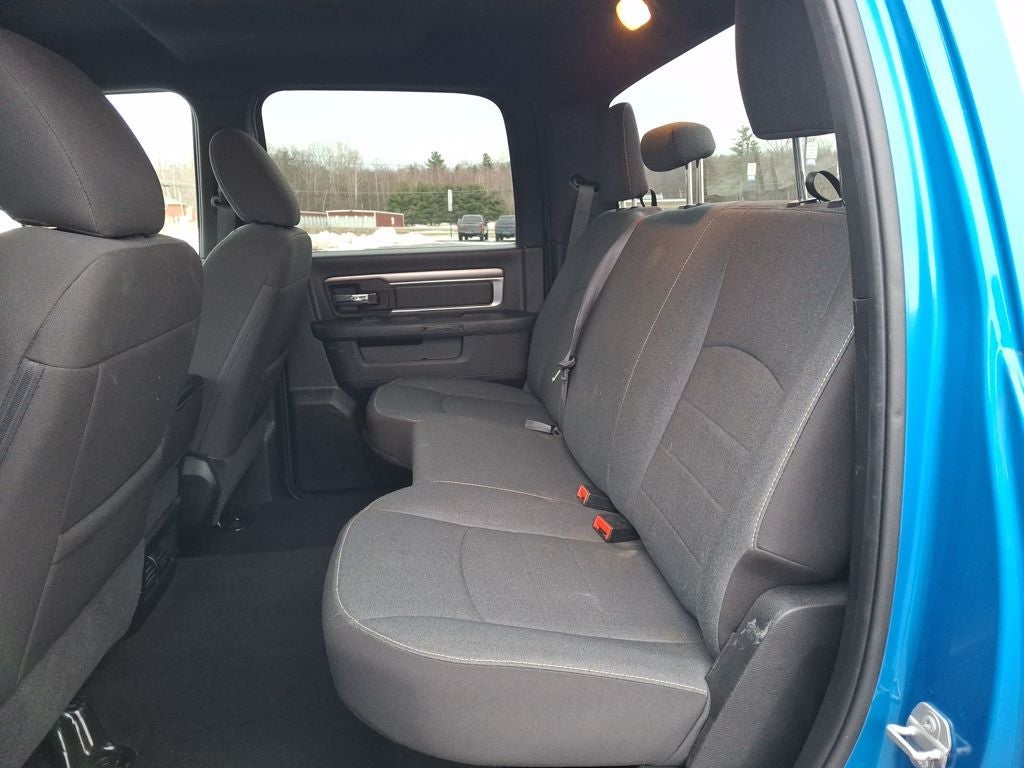 2024 RAM 1500 Classic Warlock Crew Cab 4x4 5'7' Box