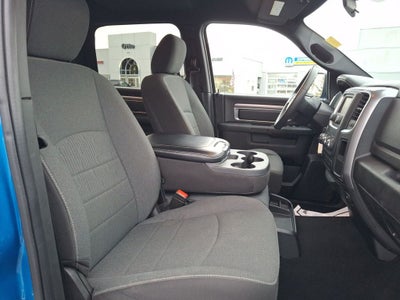 2024 RAM 1500 Classic Warlock Crew Cab 4x4 5'7' Box