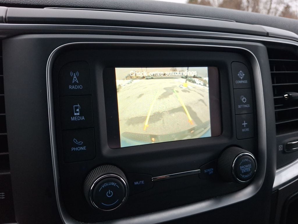 2024 RAM 1500 Classic Warlock Crew Cab 4x4 5'7' Box